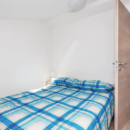 Holiday home Stunning In With 3 Bedrooms And Wifi