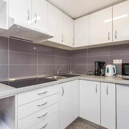 Holiday home Stunning In With 3 Bedrooms And Wifi *