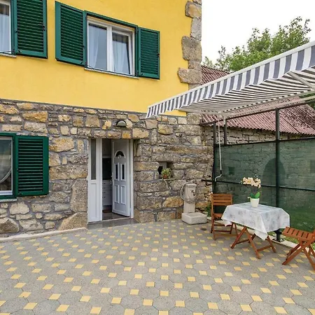 Holiday home Stunning In With 3 Bedrooms And Wifi
